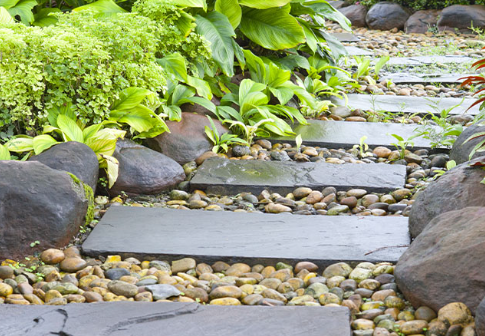 decorative stone pebbles